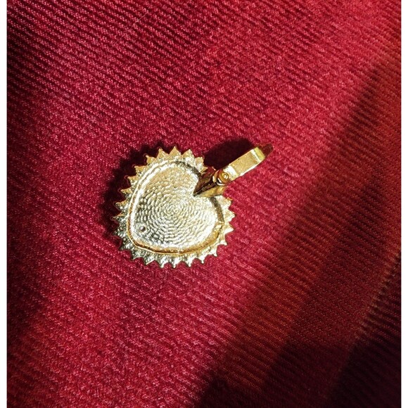 Vintage Faux Heart Shaped Pearl and Rhinestone Necklace Enhancer - Picture 11 of 11